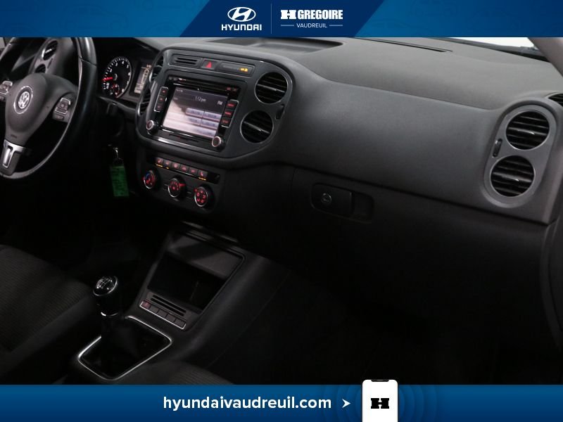2015 Volkswagen Tiguan White Laval - photo #29