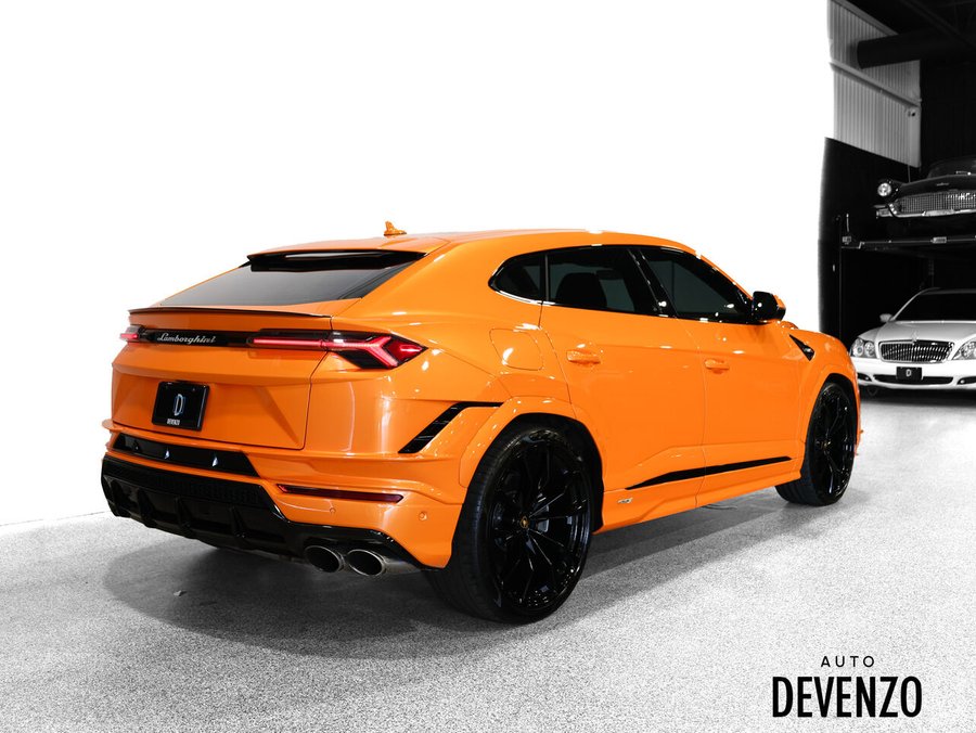 Lamborghini Urus 2024 2024 Orange