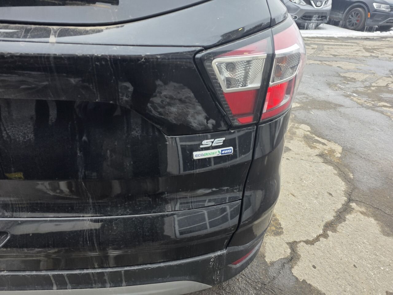 2018 Ford Escape Black  - photo #5