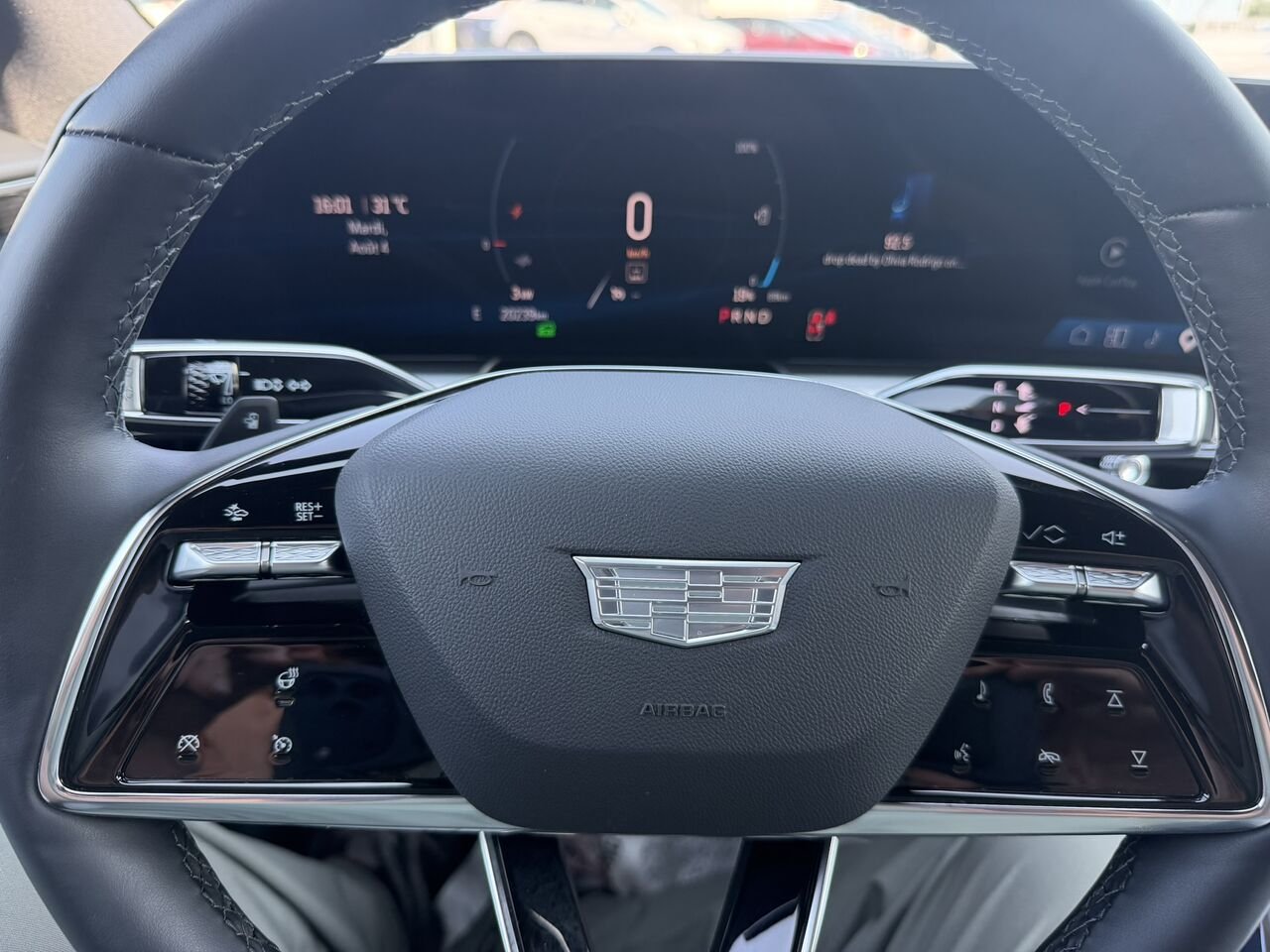 Cadillac LYRIQ LUXURY AWD FINANCEMENT À PARTIR DE 0.99% 2024 Gris Laval - photo #25
