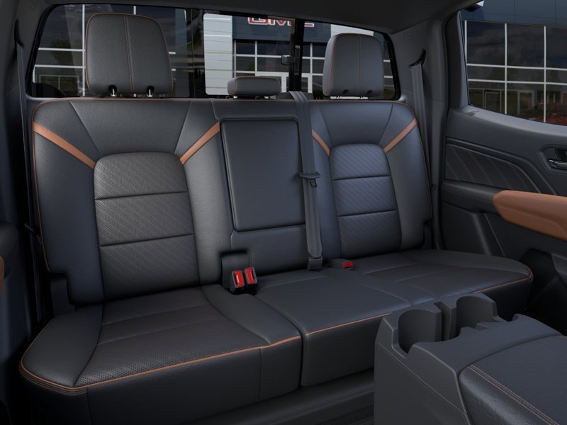 GMC Canyon AT4 cabine multiplace 4RM 2026 Teinte rouge volcanique Ottawa & Gatineau - photo #16