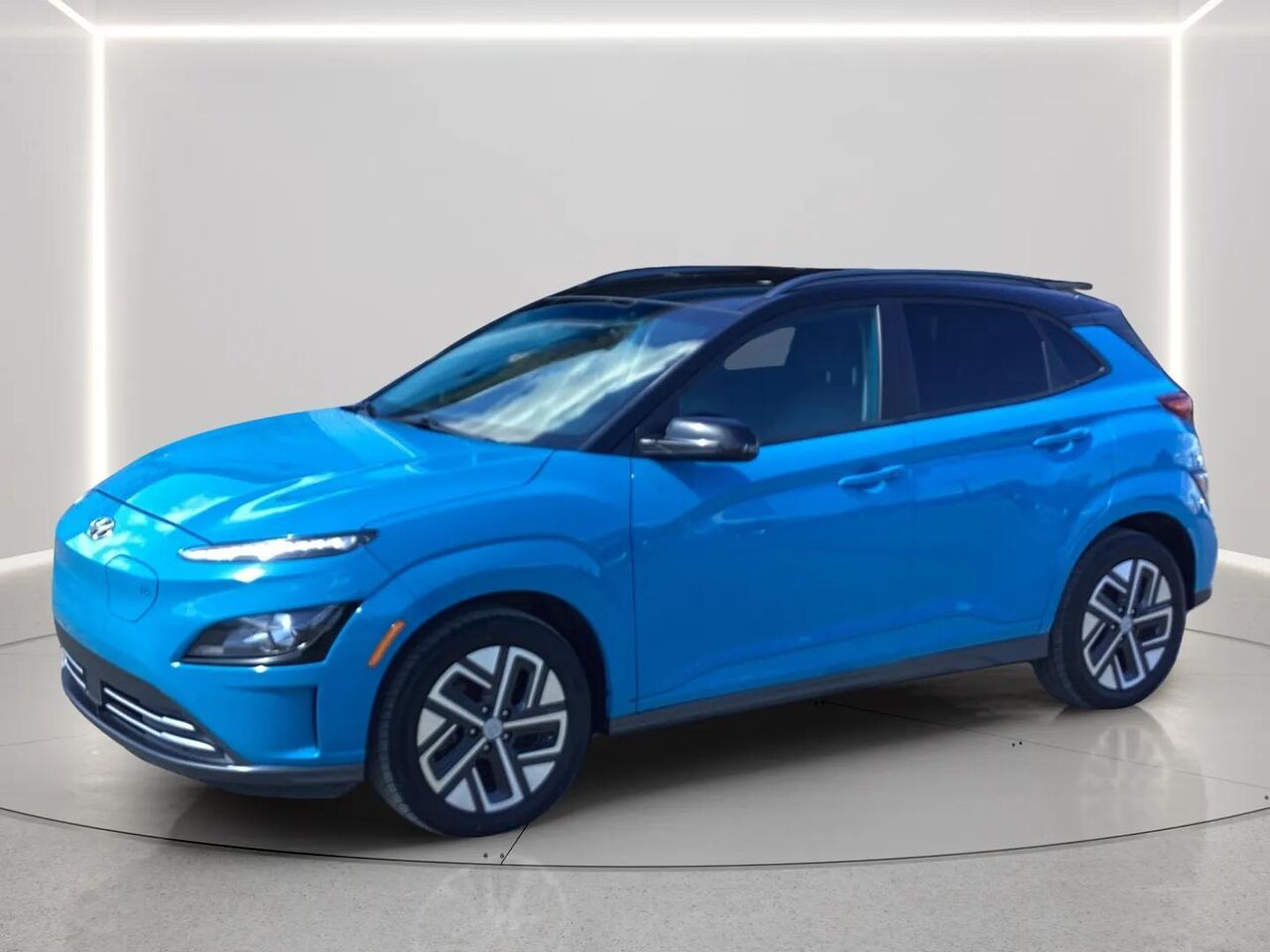Blue 2022 Hyundai Kona Electric SUV / Crossover Automatic