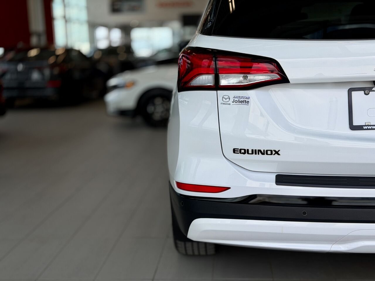 Chevrolet Equinox 2024 Blanc Notre-Dame-des-Prairies - photo #10