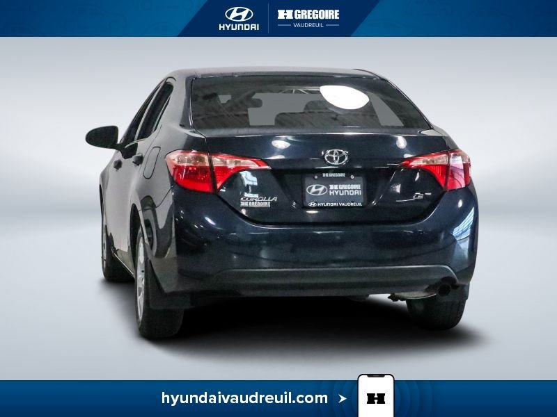 Toyota Corolla 2018 Bleu Laval - photo #7