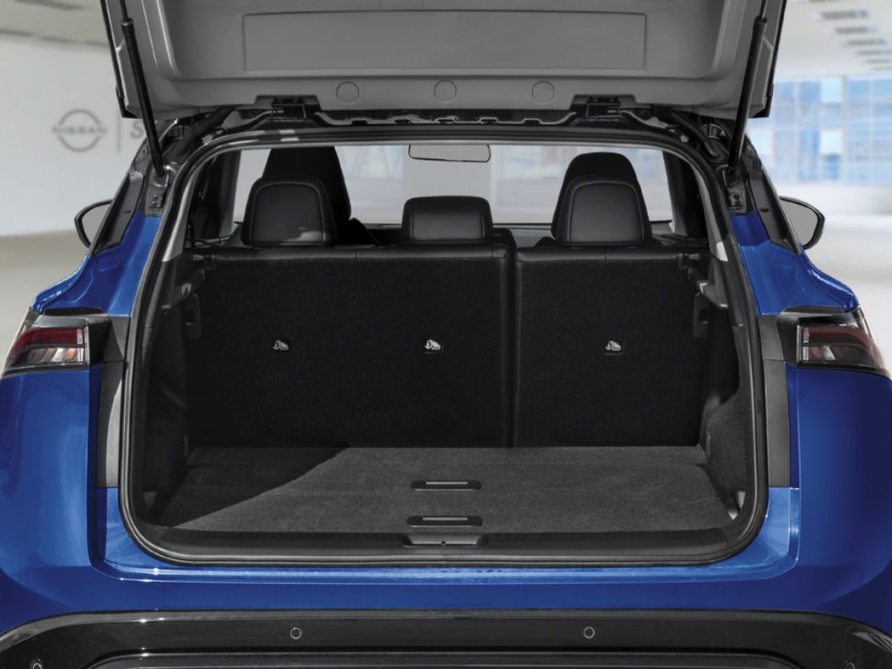 Nissan ARIYA 2026 Blanc Everest nacré triple couche Saint-Basile-le-Grand - photo #10