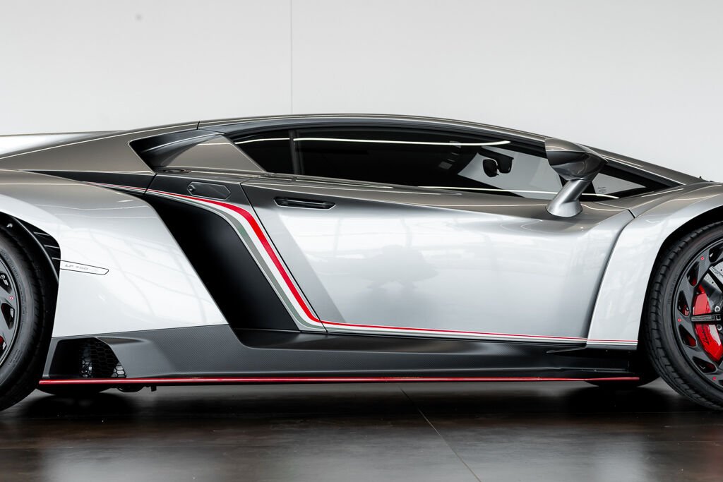 Lamborghini Veneno 1 OF 3 | *PRICE IN USD* 2014 Gris Kirkland - photo #30