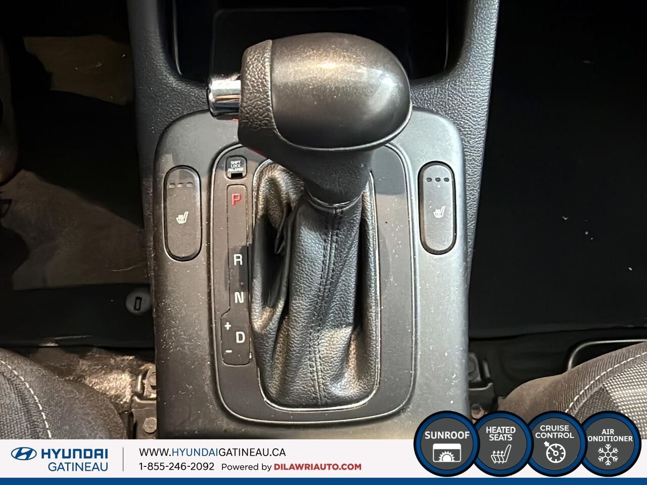 Kia Forte LX+ *** bas millage ,toit ouvrant *** 2015 Noir Ottawa & Gatineau - photo #14