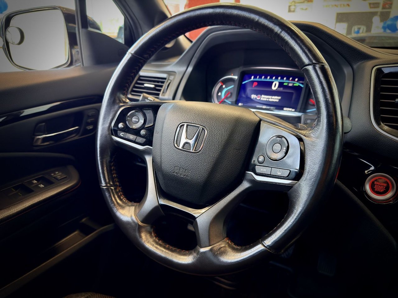 2019 Honda Pilot Black Notre-Dame-des-Prairies - photo #22