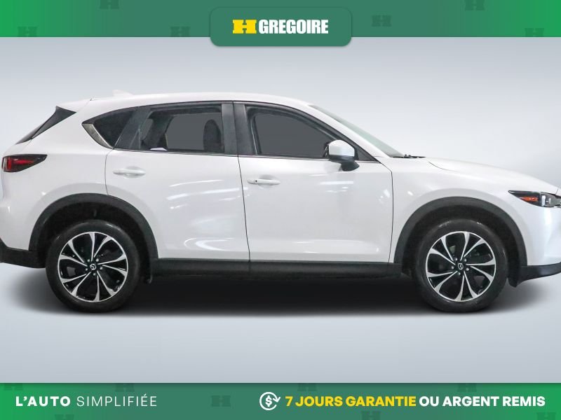 2022 Mazda CX-5 White Laval - photo #10
