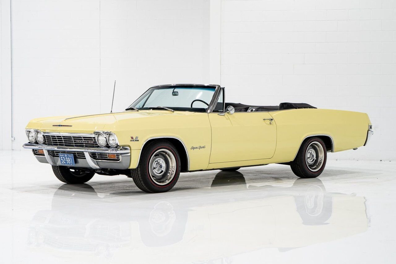 1965 Chevrolet Impala SS *PRIX EN USD* 396/325HP 4spd frame off restoration Yellow Montreal - photo #6
