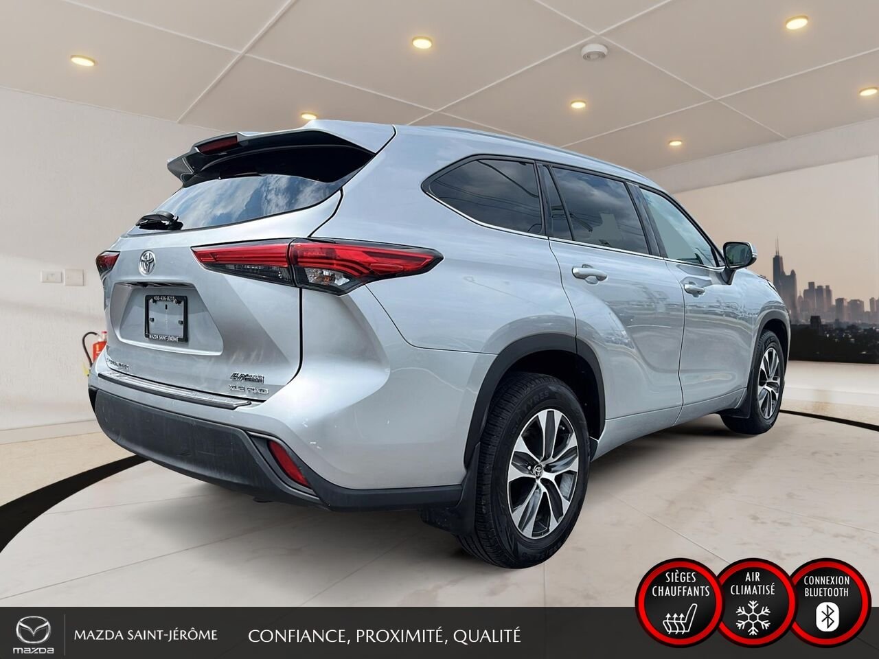 Toyota Highlander XLE | TOIT OUVRANT | CUIR | AWD | 2022 Argent Saint-Jérôme - photo #5