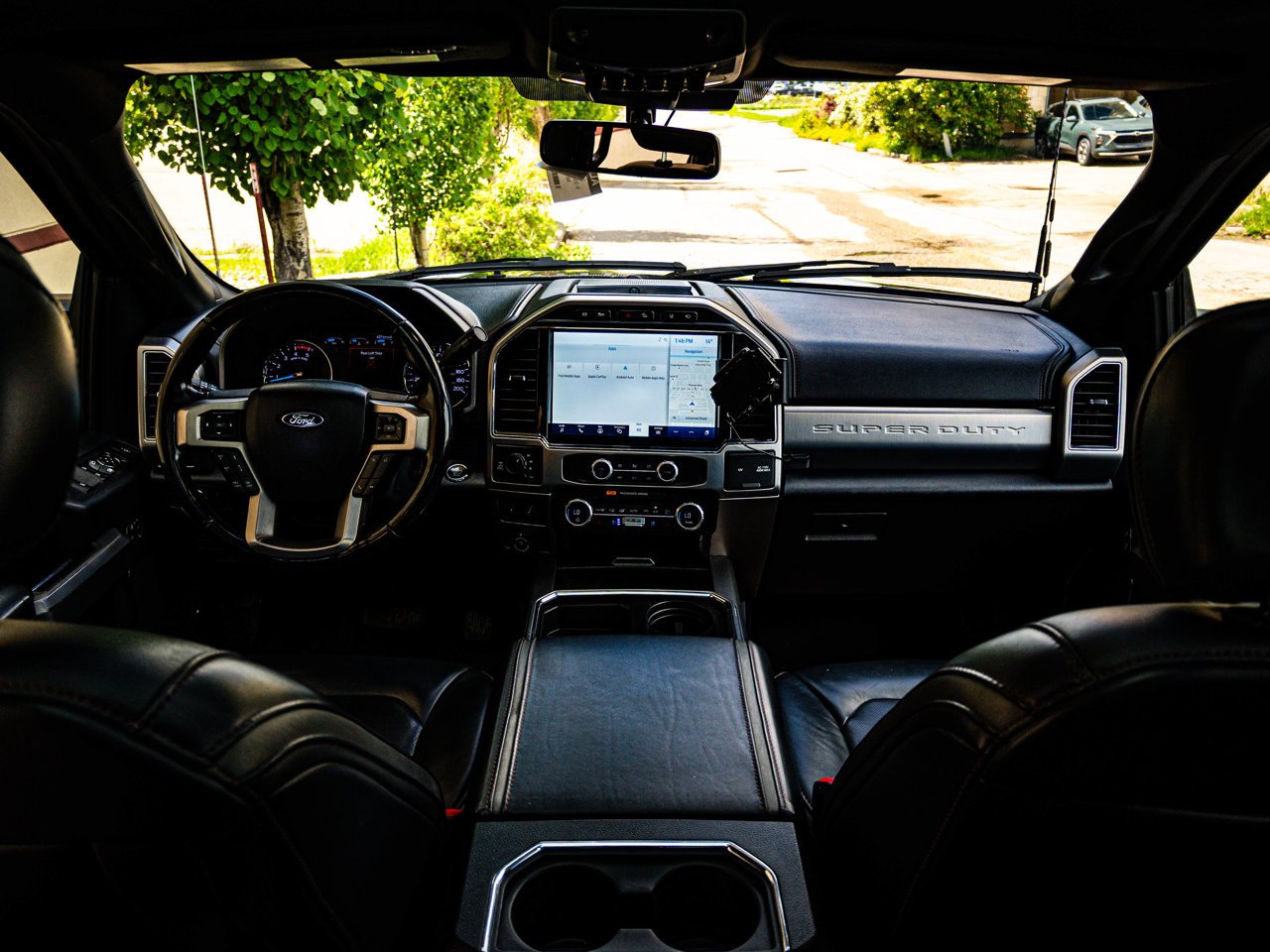 2022 Ford Super Duty F-350 SRW Platinum 4WD Crew Cab 6.75' Box Black Sherwood Park - photo #31
