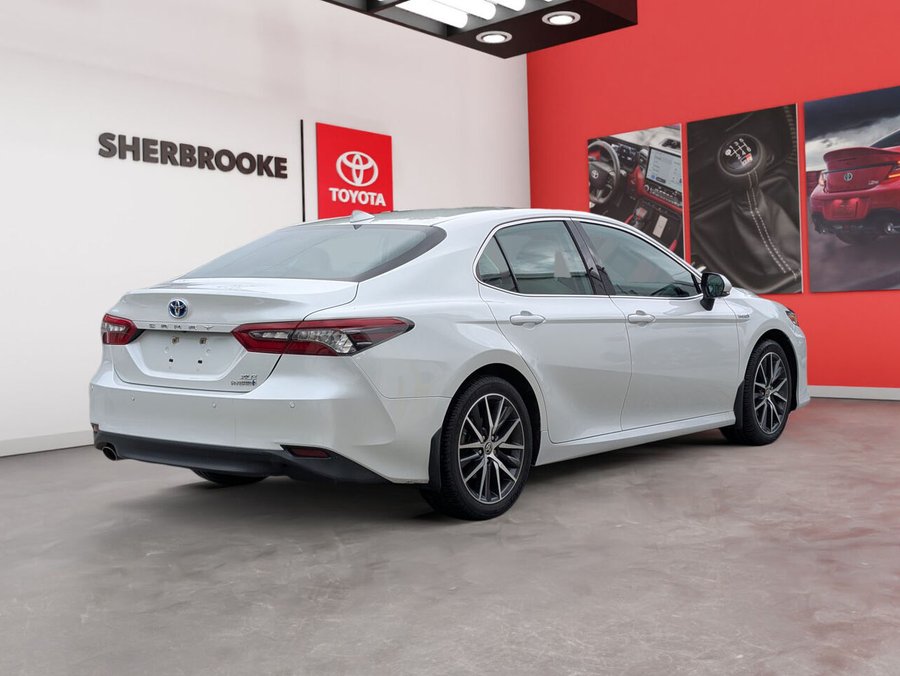 2021 Toyota Camry Hybrid 2021 White