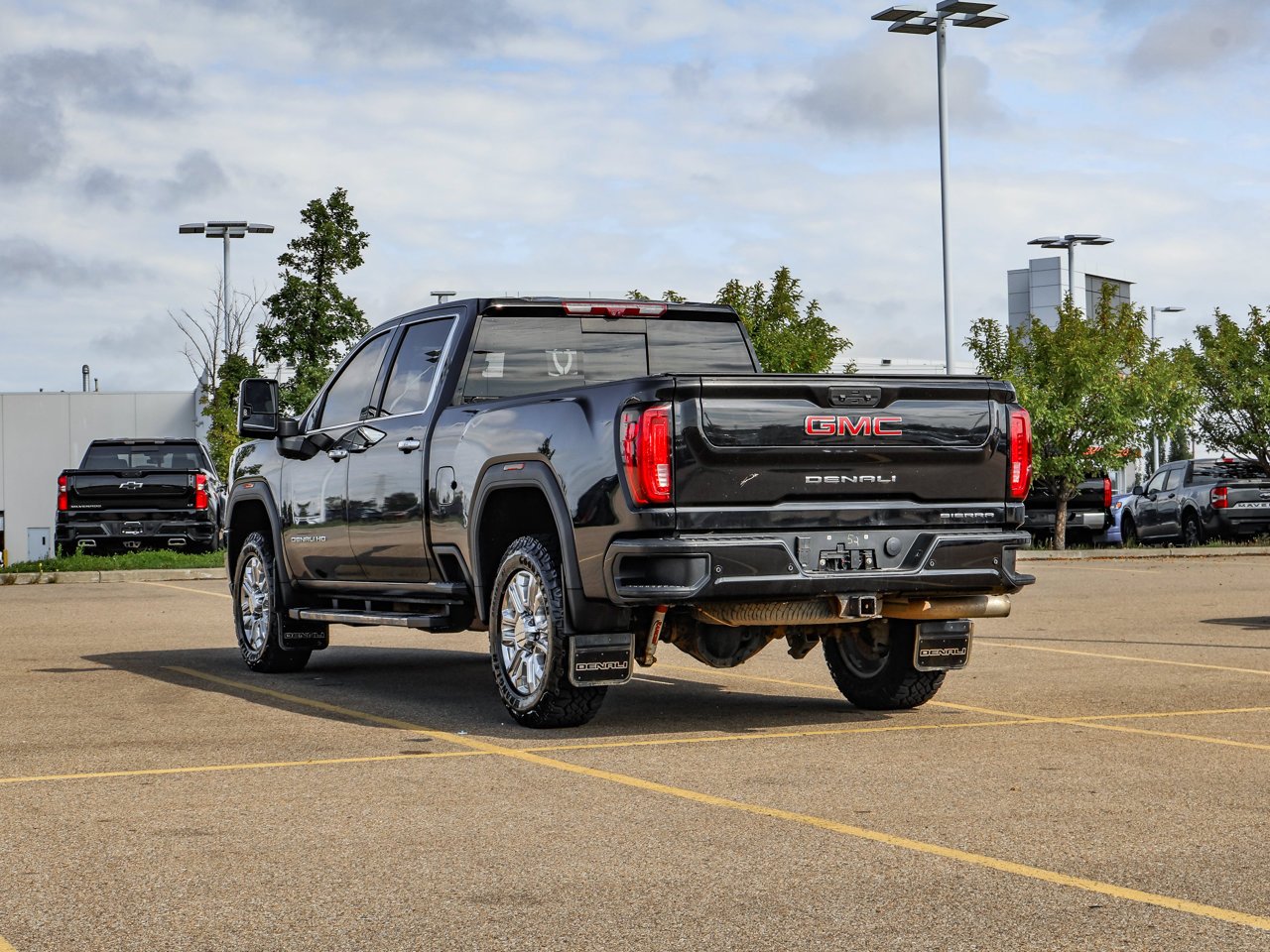 2022 GMC Sierra 3500HD 4WD Crew Cab 159 Denali Black Sherwood Park - photo #5