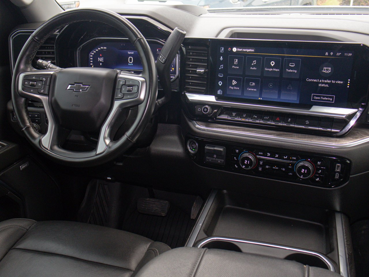 2025 Chevrolet Silverado 2500HD 4WD Crew Cab 159 LTZ White Sherwood Park - photo #34