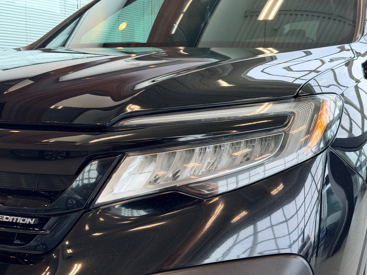 2019 Honda Pilot Black Notre-Dame-des-Prairies - photo #4