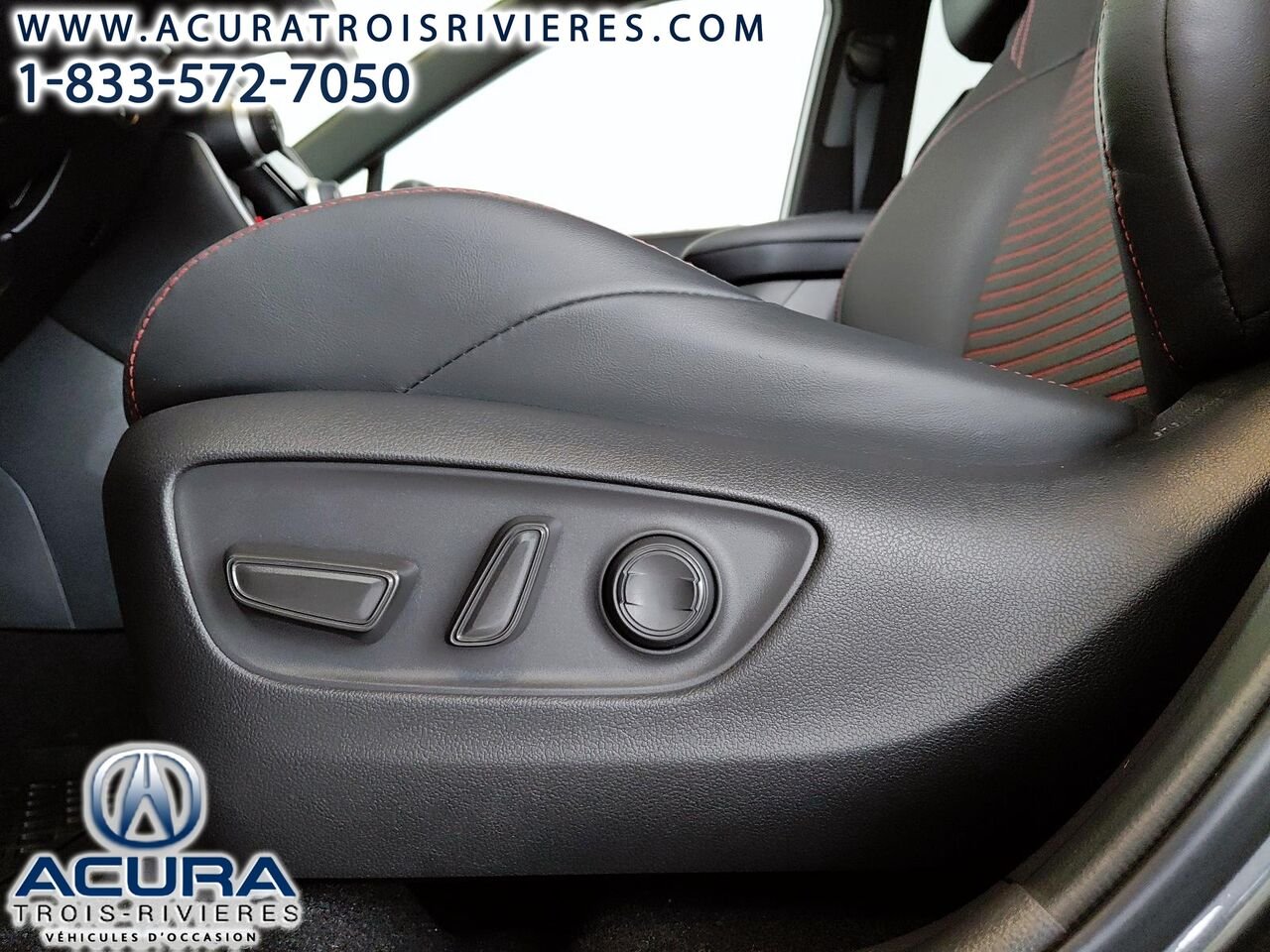 2025 Toyota RAV4 hybride rechargeable Silver Trois-Rivières - photo #25