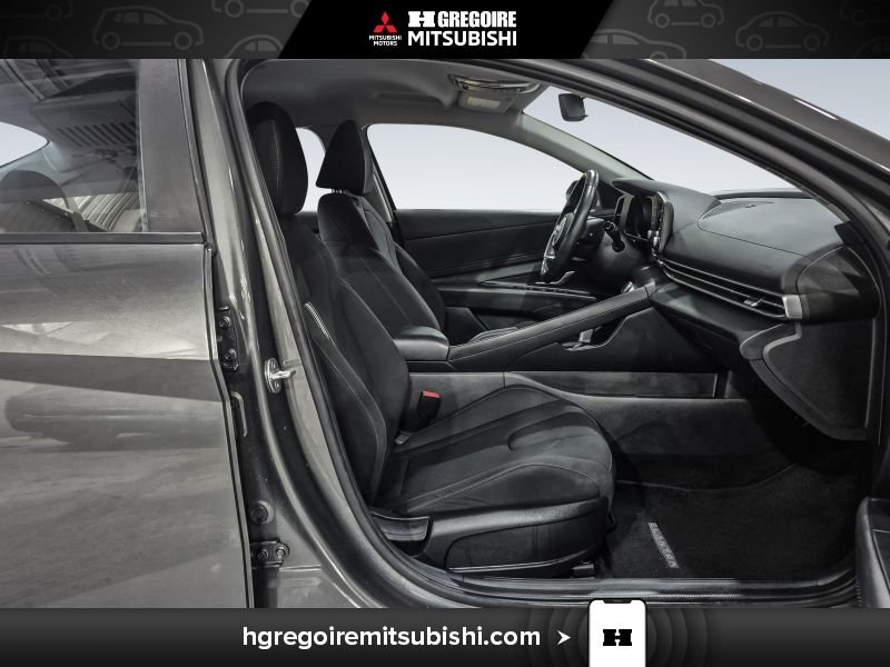 Hyundai Elantra 2023 Gris Saint-Eustache - photo #25
