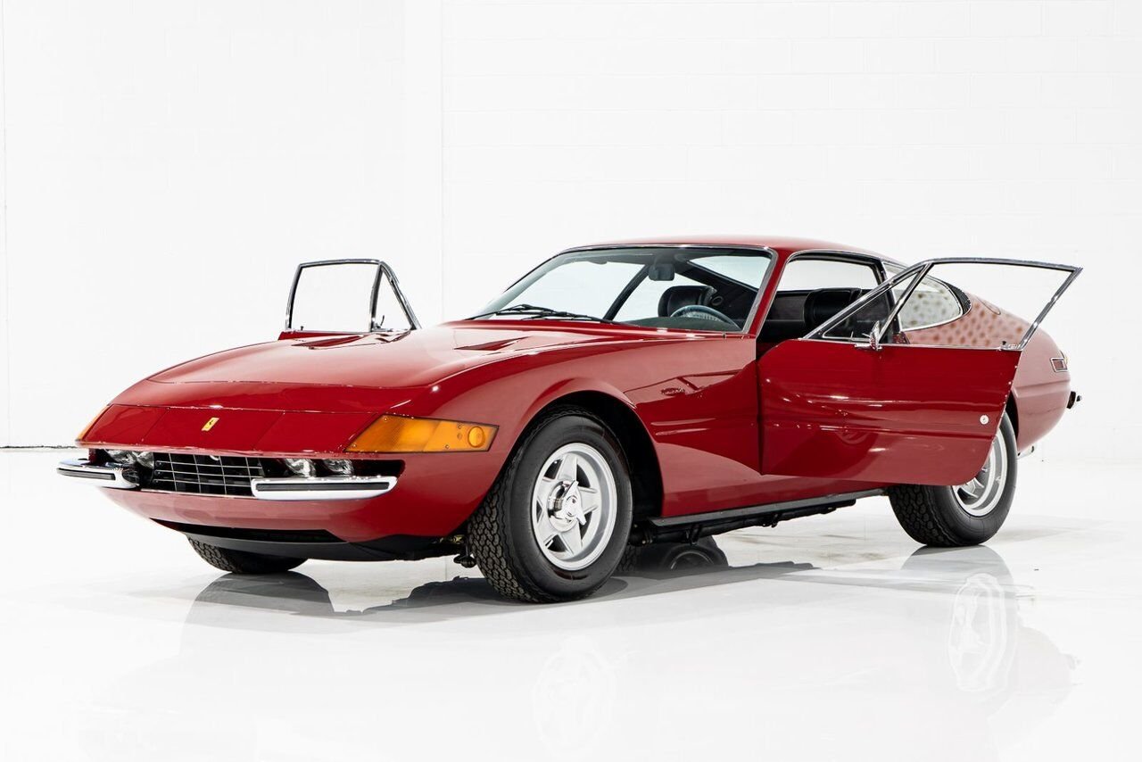 1973 Ferrari 365 GTB4 Daytona 18,301 miles With Orig Books/Tools/ Carbs / Filter Box Red Montreal - photo #38
