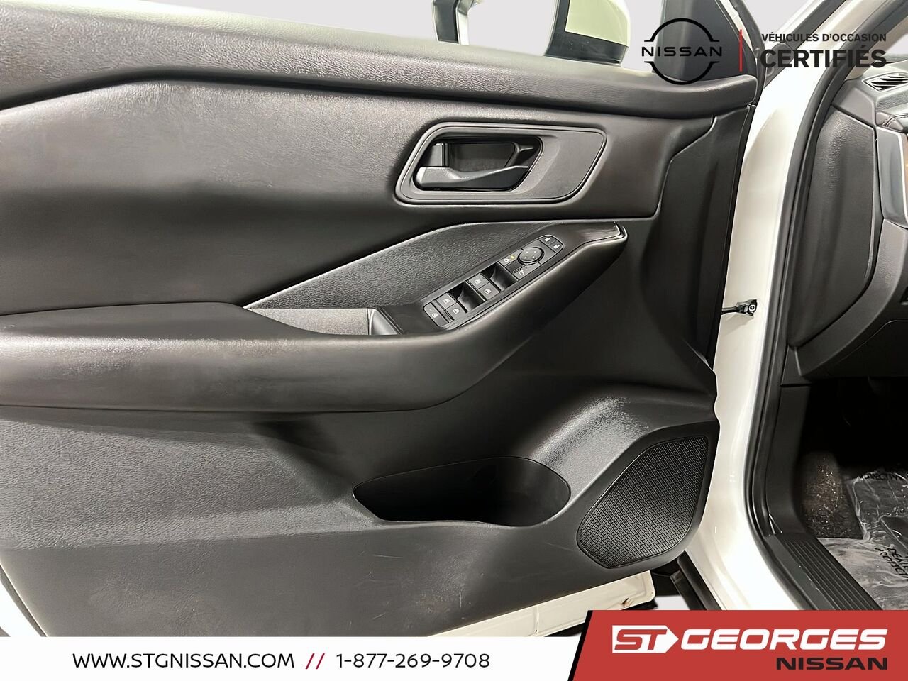 Nissan Rogue 2024 Blanc Saint-Georges - photo #10