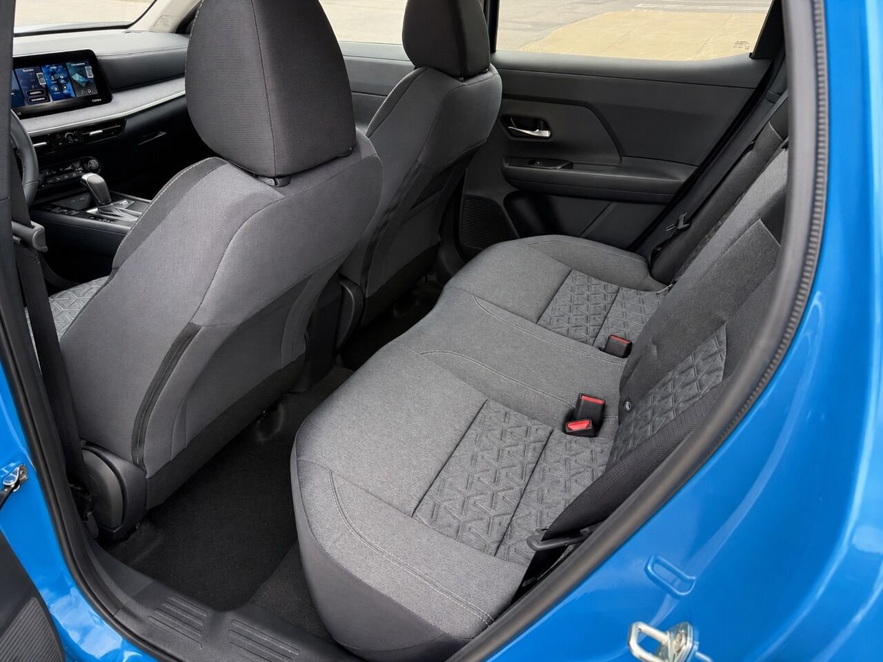 2026 NISSAN Kicks KICKS SV AWD Artic Ice Blue Metallic/Super Black Châteauguay - photo #17