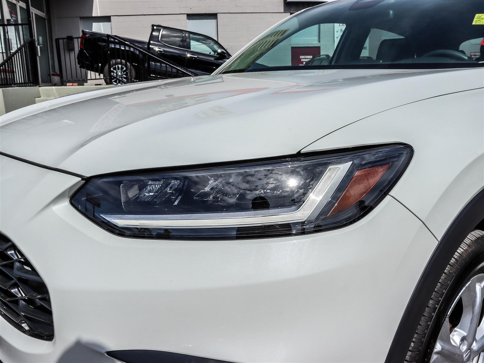 Honda HR-V LX 2025 White Ottawa & Gatineau - photo #18