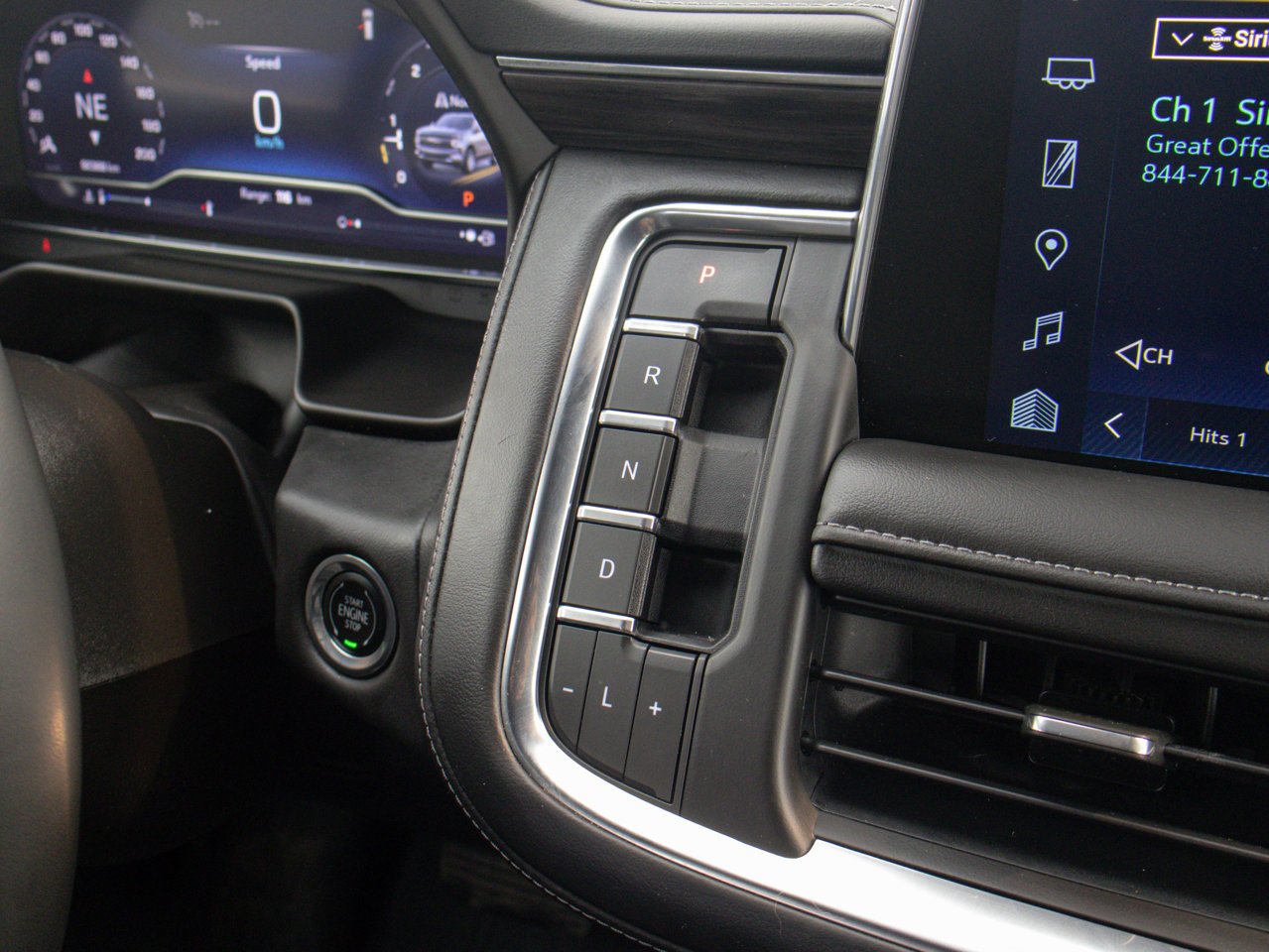 2023 Chevrolet Suburban 4WD 4dr LT Black Sherwood Park - photo #30