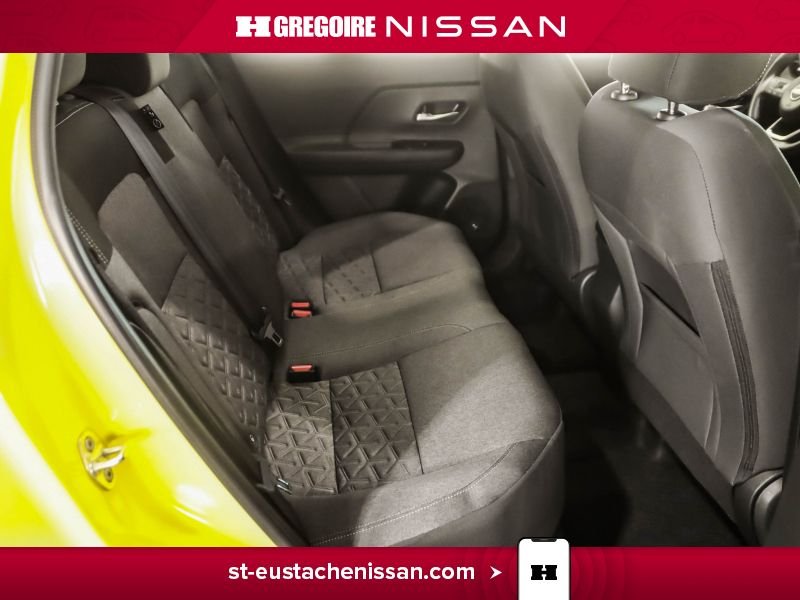 Nissan Kicks 2025 Jaune Laval - photo #30