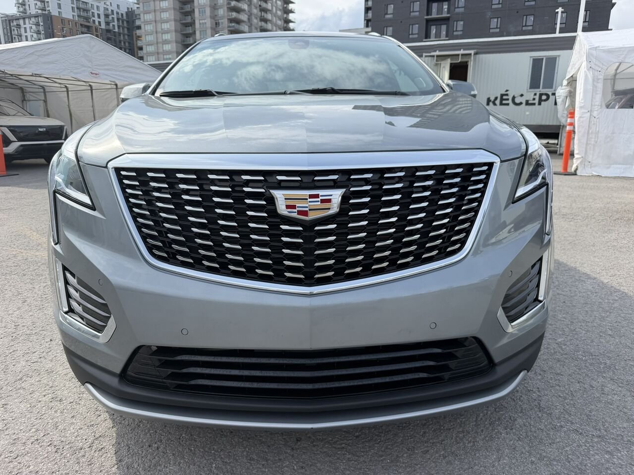 Cadillac XT5 PREMIUM LUXURY AWD FINANCEMENT À PARTIR DE 3.99% 2024 Gris Laval - photo #10