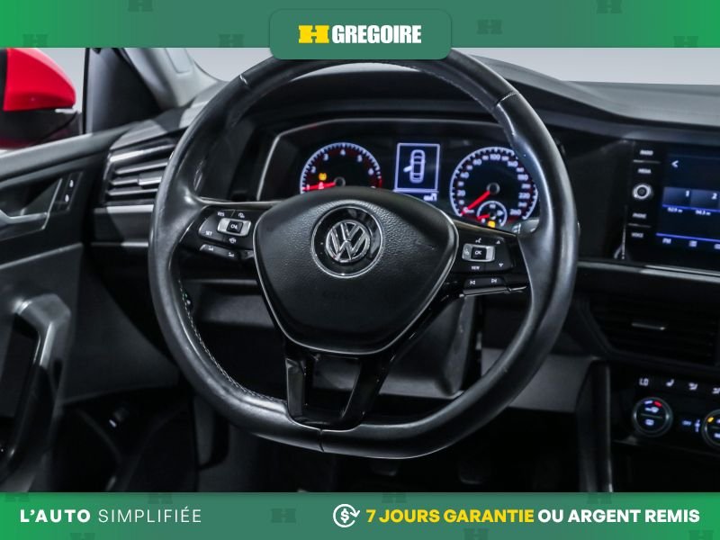 2019 Volkswagen Jetta Red Laval - photo #17