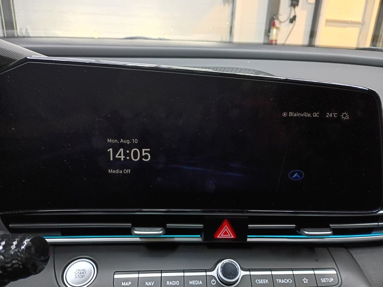 2025 Hyundai Elantra Hybrid Grey Blainville - photo #23