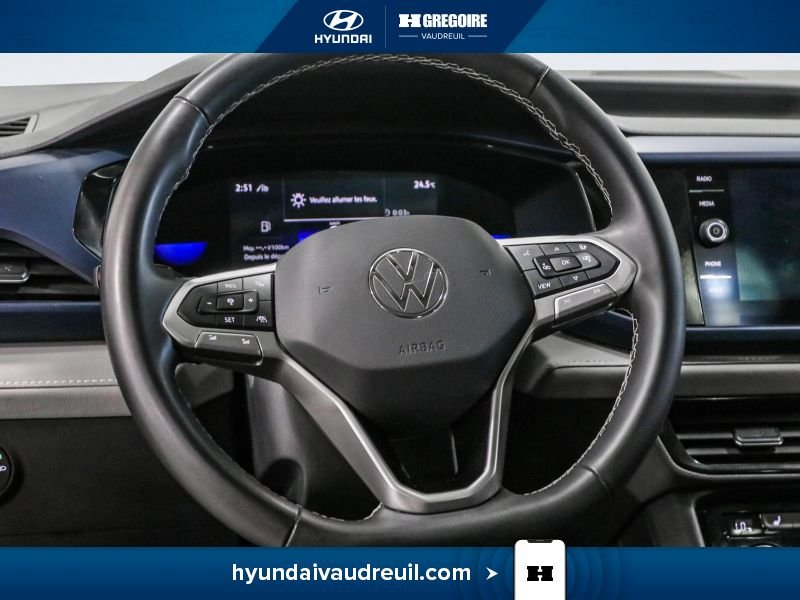 2024 Volkswagen Taos Grey Blainville - photo #20
