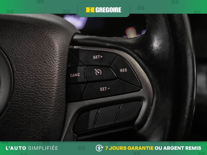 Jeep Grand Cherokee 821078 | Laredo AWD AUTO AC GR ELECT MAGS CAM RECUL BLUETOO 2021 Noir Laval - photo #20
