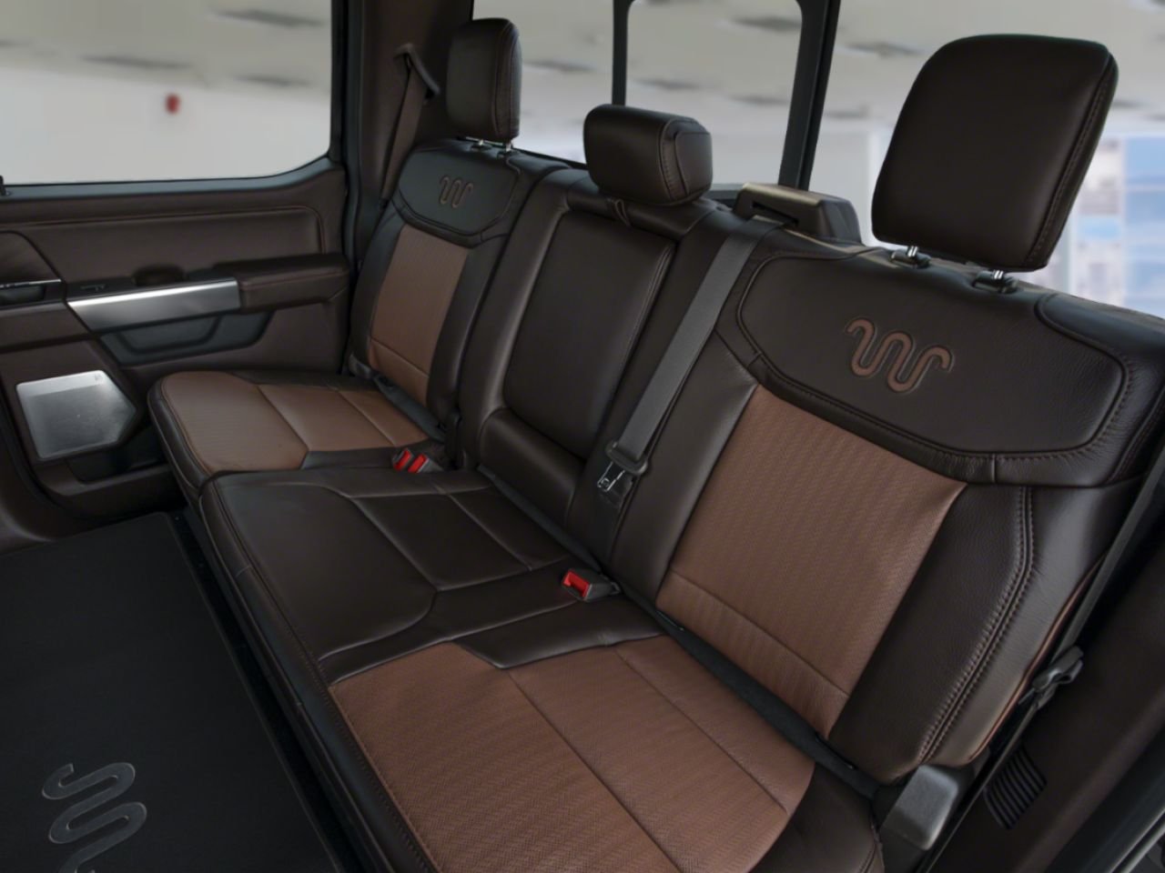 2027 Ford Super Duty F-250 SRW Agate Black Metallic Montmagny - photo #12
