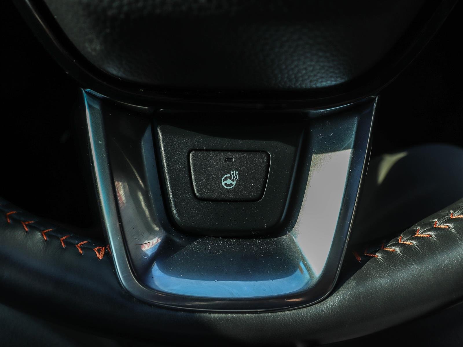 Honda CR-V hybride Touring 2023 Red Ottawa & Gatineau - photo #29