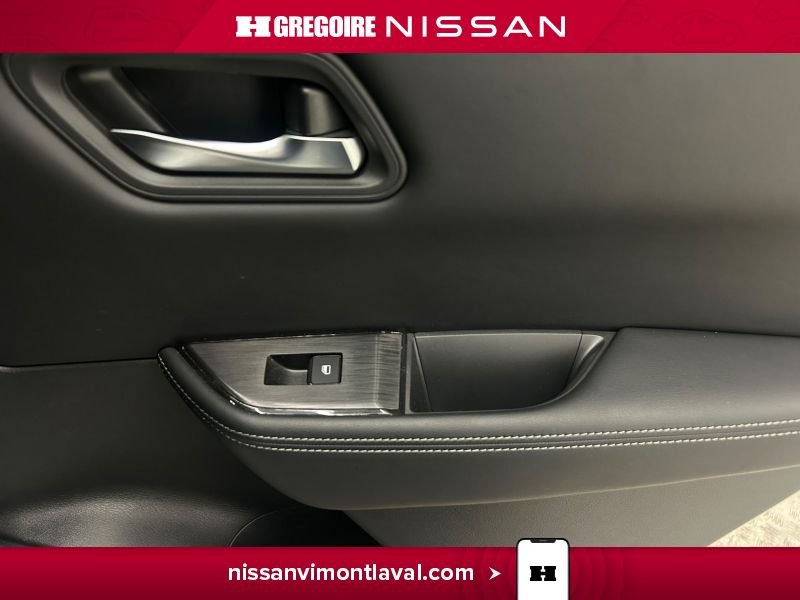 Nissan Rogue 2024 Blanc Laval - photo #34
