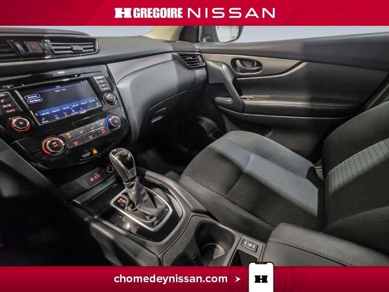 2023 Nissan Qashqai Grey Laval - photo #19