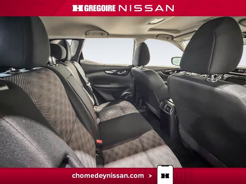 Nissan Qashqai 2022 Gris Laval - photo #24
