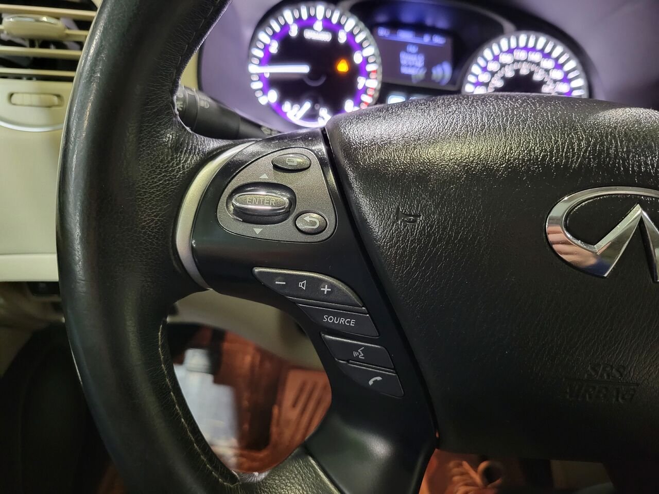2018 INFINITI QX60  - photo #13