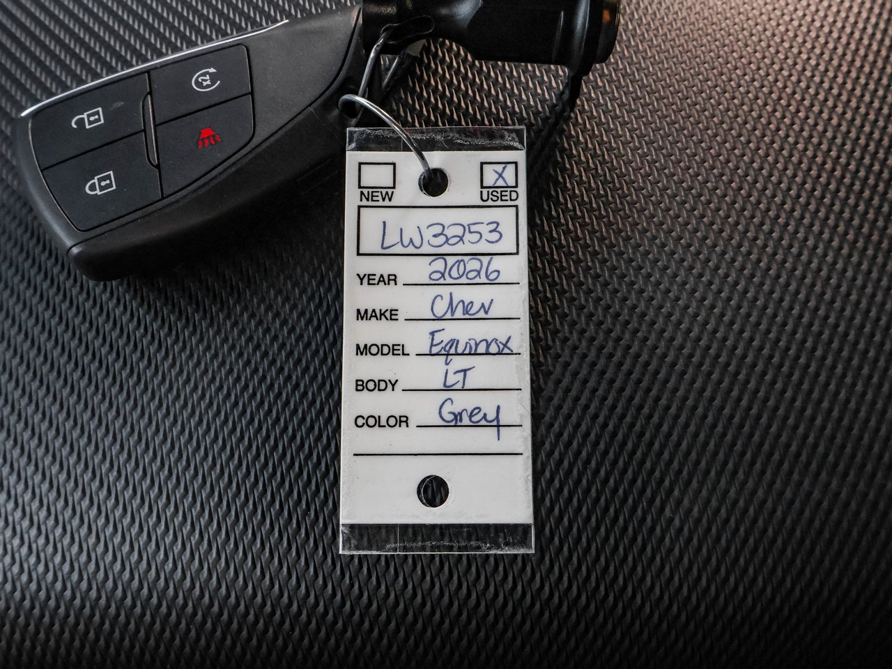 2026 Chevrolet Equinox AWD 4dr LT w/2LT Grey Sherwood Park - photo #29
