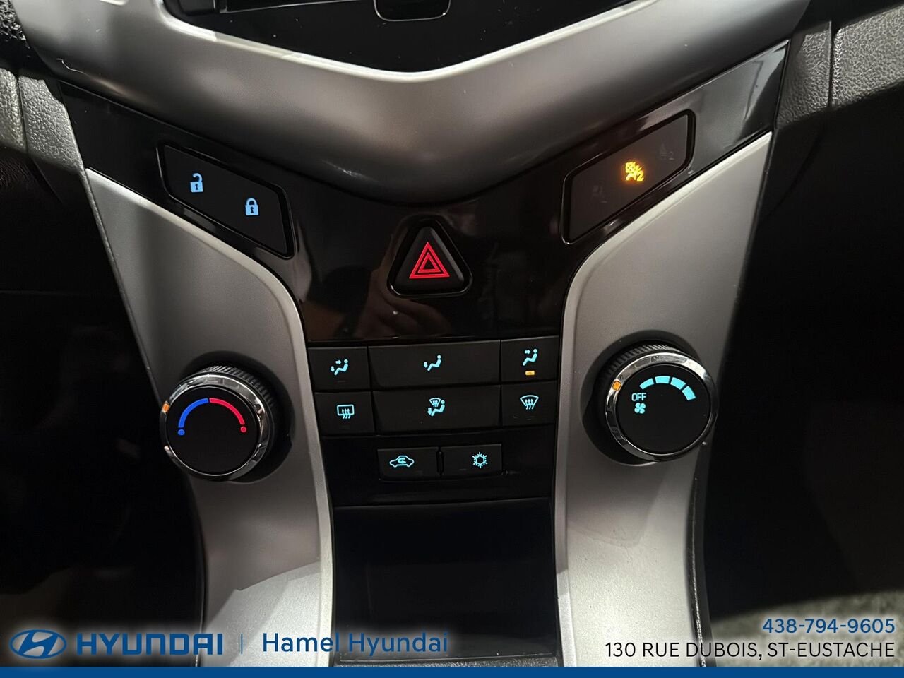2012 Chevrolet Cruze Red Saint-Eustache - photo #14