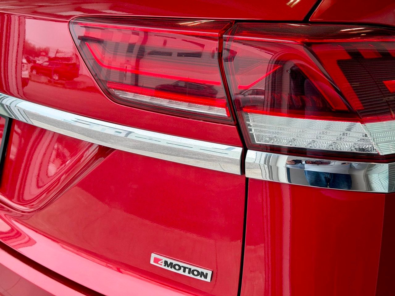 Volkswagen Atlas Cross Sport 2021 Rouge Notre-Dame-des-Prairies - photo #13