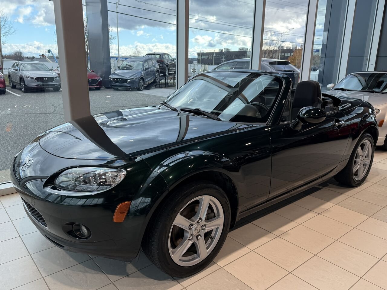 2007 Mazda MX-5 Green Ste-Marie - photo #0