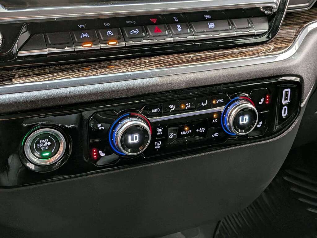 2024 GMC Sierra 1500 4WD Crew Cab 157" Elevation White Val-David - photo #28