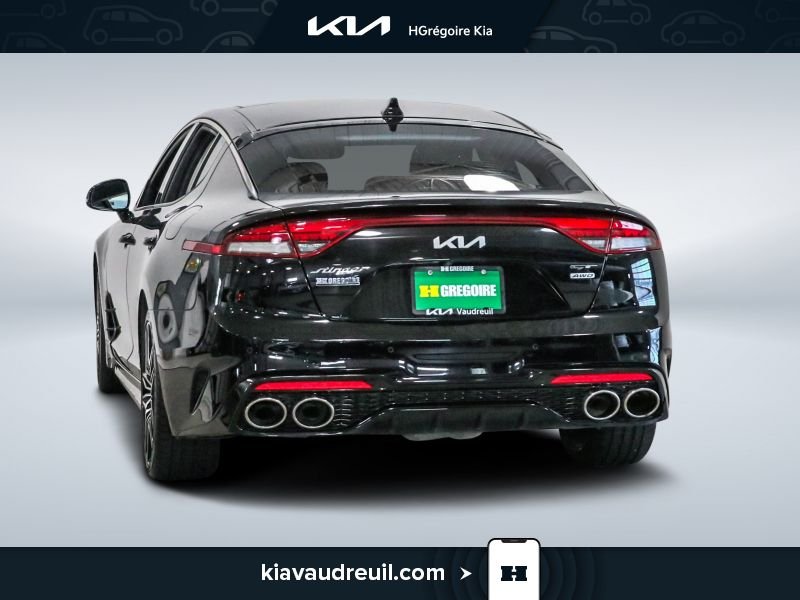 2022 Kia Stinger Black Saint-Eustache - photo #4