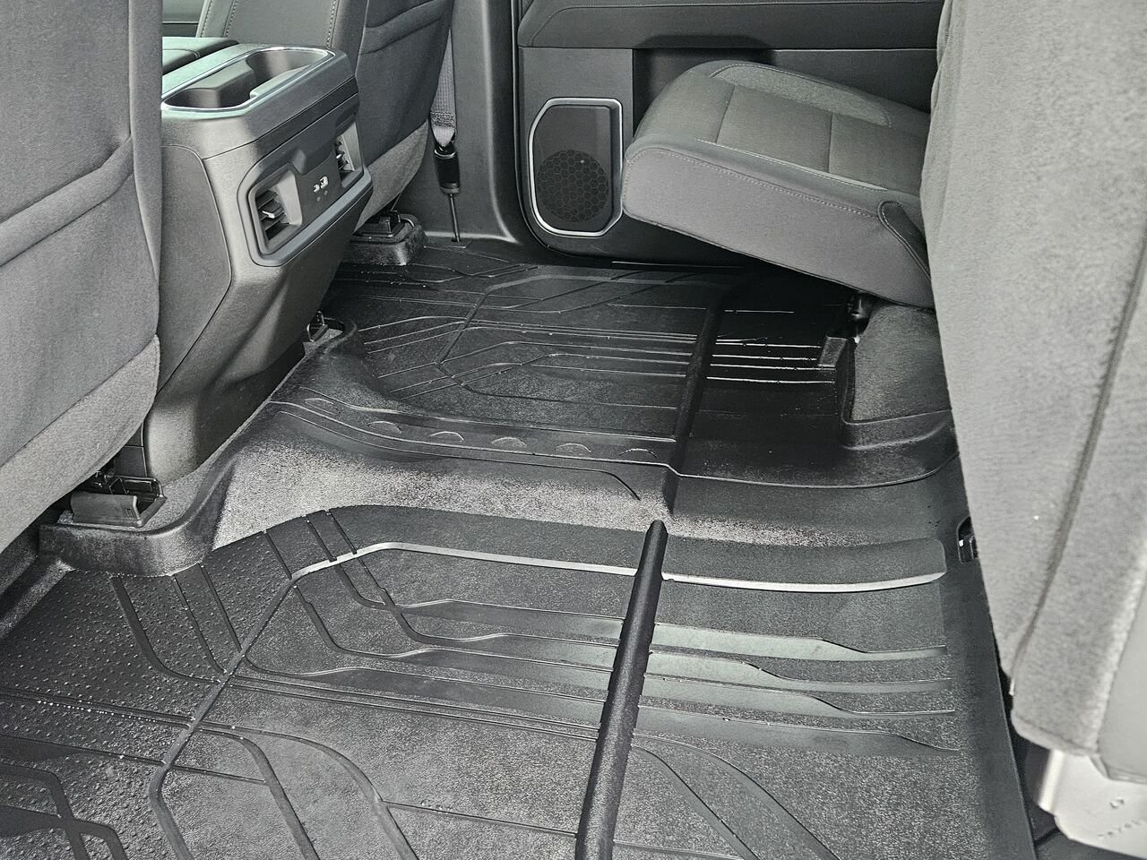 2025 Chevrolet Silverado 1500 RST cabine multiplace 4RM 147 po Grey Thetford Mines - photo #14