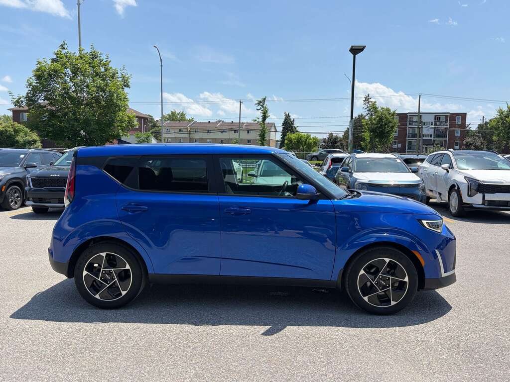2023 Kia Soul Blue Gatineau - photo #6