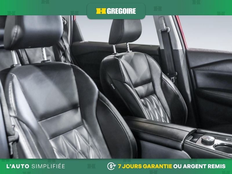 2023 Nissan Rogue Red Blainville - photo #25