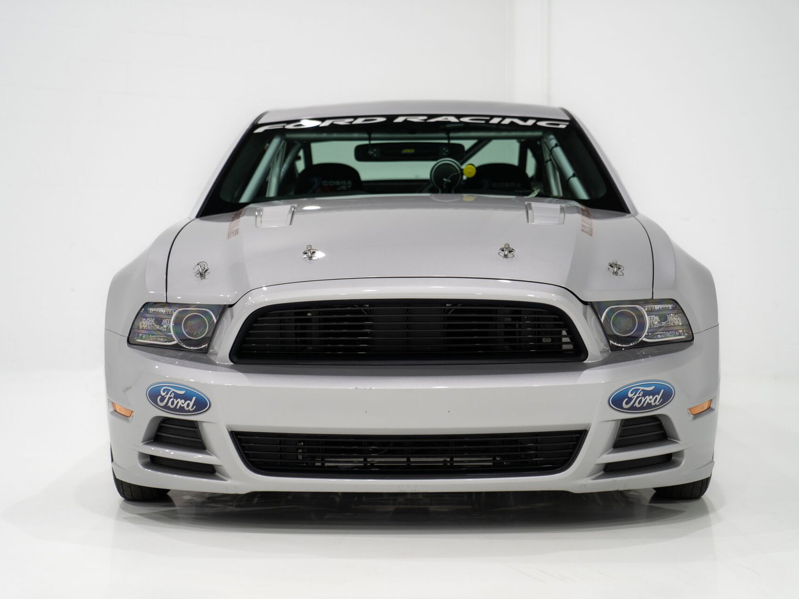 Ford Mustang Cobra Jet # 44 of 50 Voiture d'acceleration d'usine 2013 Montréal - photo #2