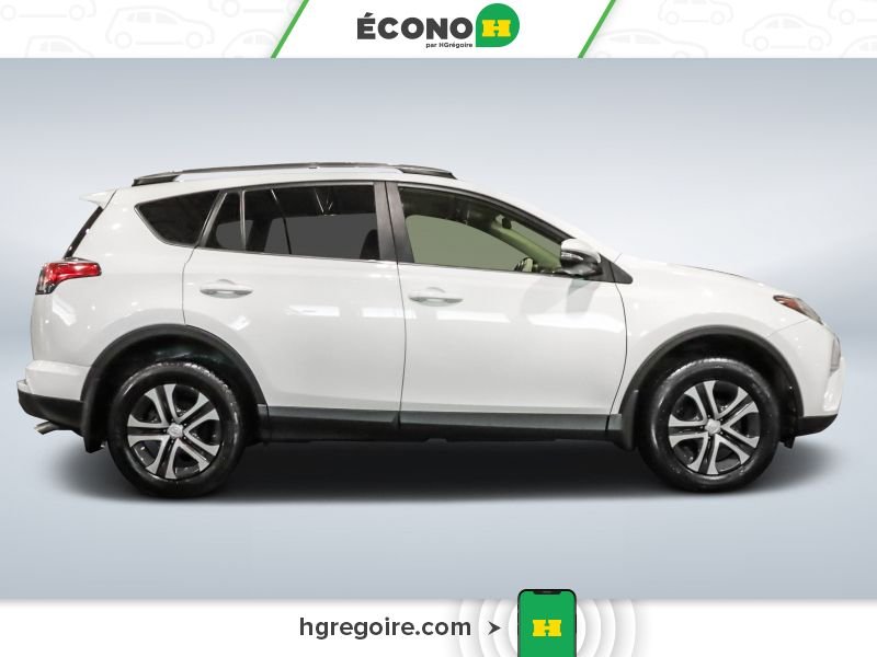 2017 Toyota Rav 4 White Blainville - photo #8